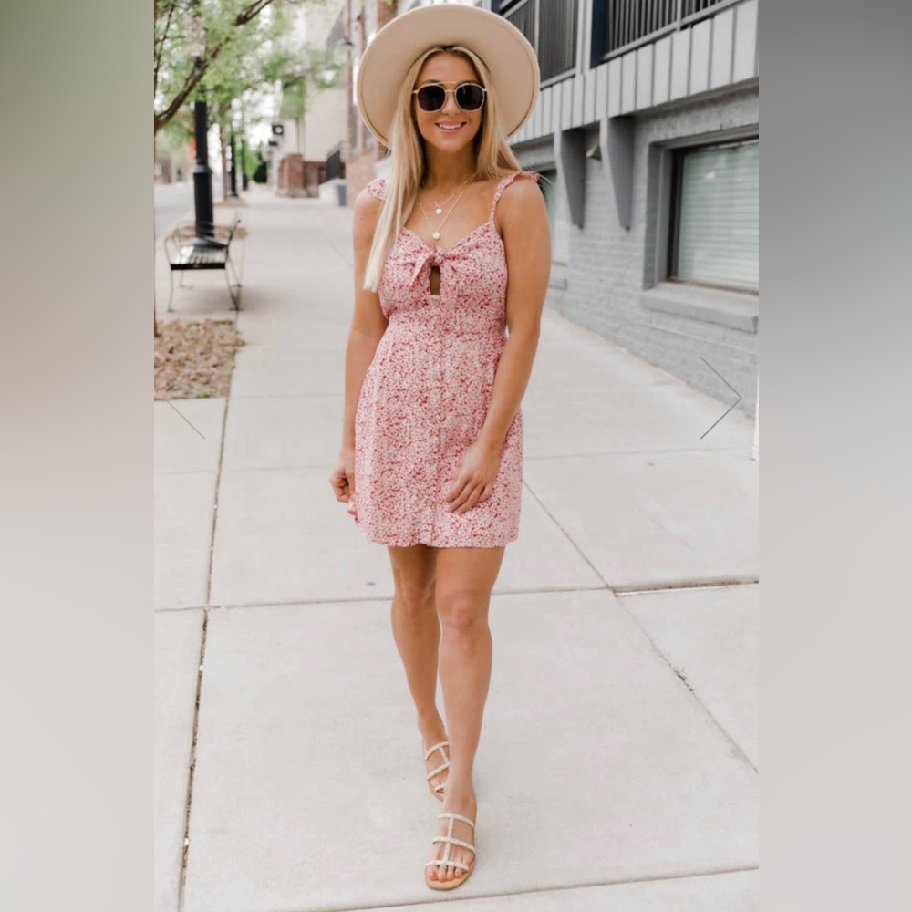Pink Lily Find An Excuse Red White Floral Mini Dress - Size M
